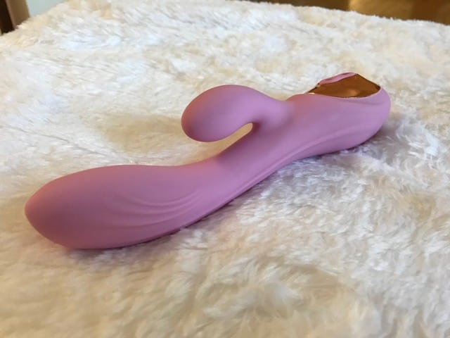 Lee más sobre el artículo Entice Vivien Review – Problemas de chicas cachondas