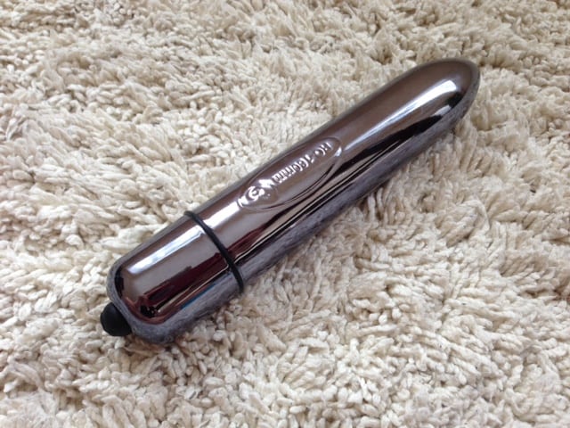 Read more about the article Revisión de 50 velocidades de juego Grey Steele