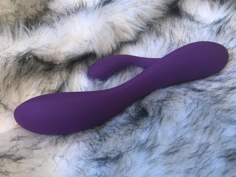 Read more about the article Sweet Vibrations La revisión de la pareja perfecta